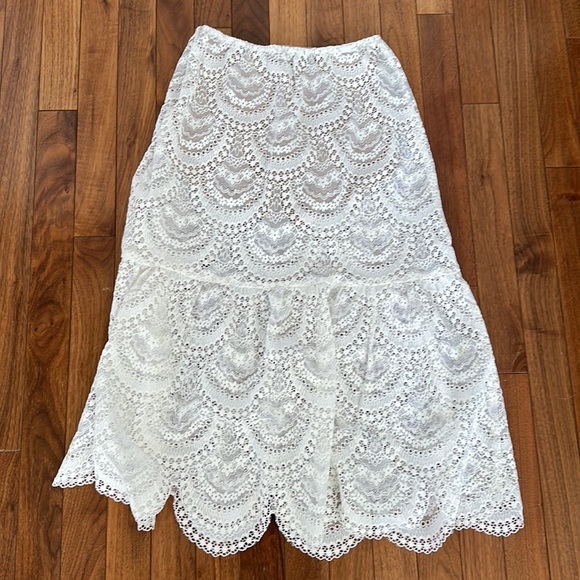 For love and lemons rosalita laced midi skirt - Picture 4 of 6